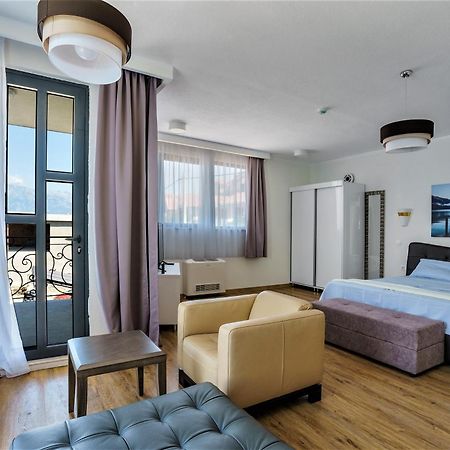 Beachfront Villa Pearl Of Adria Krasici Exterior photo