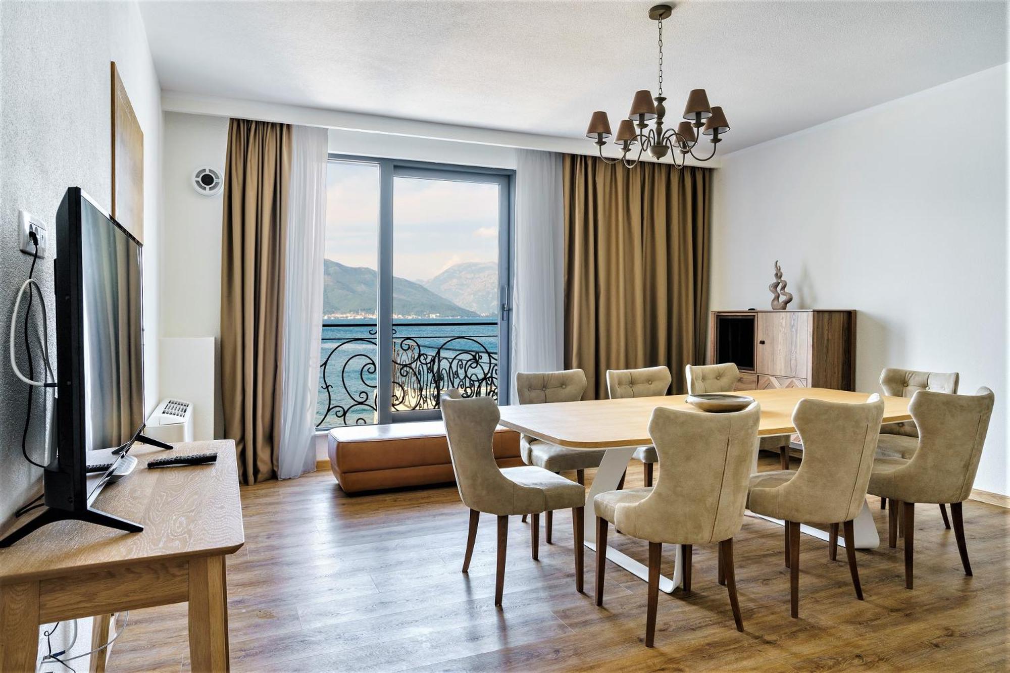Beachfront Villa Pearl Of Adria Krasici Exterior photo
