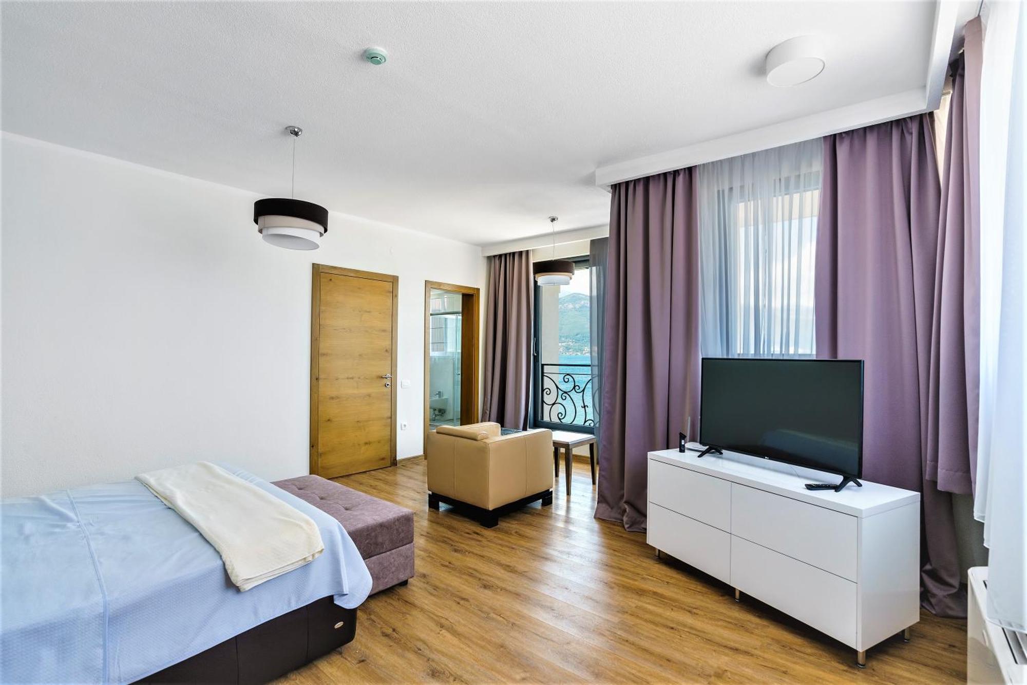 Beachfront Villa Pearl Of Adria Krasici Exterior photo
